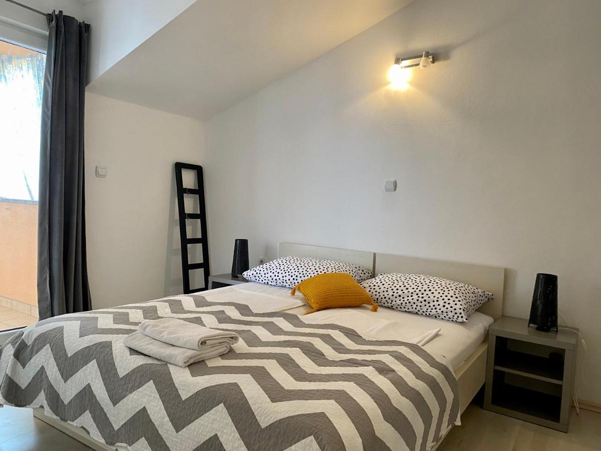 Apartments Ivana Зубовичи Экстерьер фото