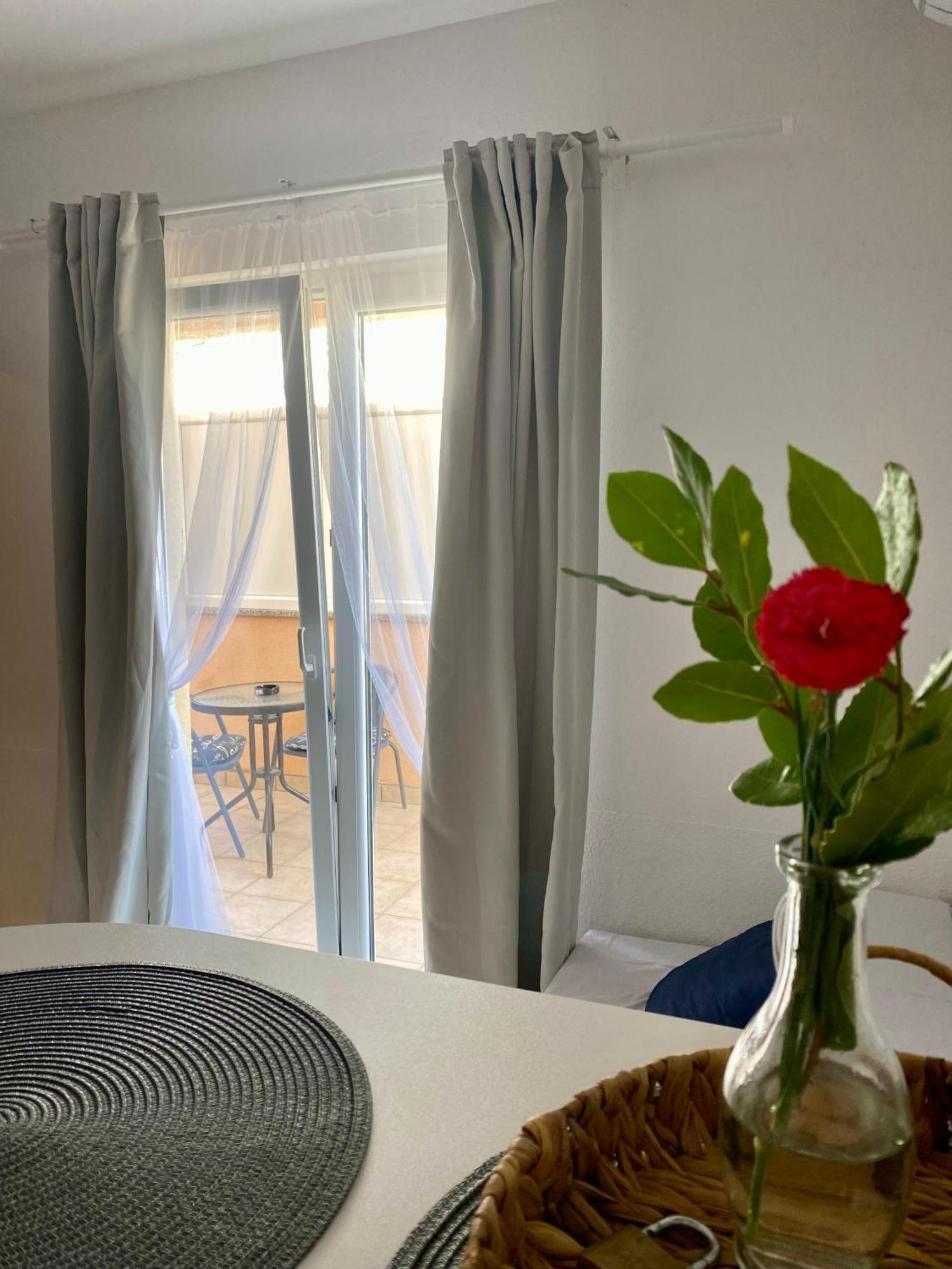 Apartments Ivana Зубовичи Экстерьер фото